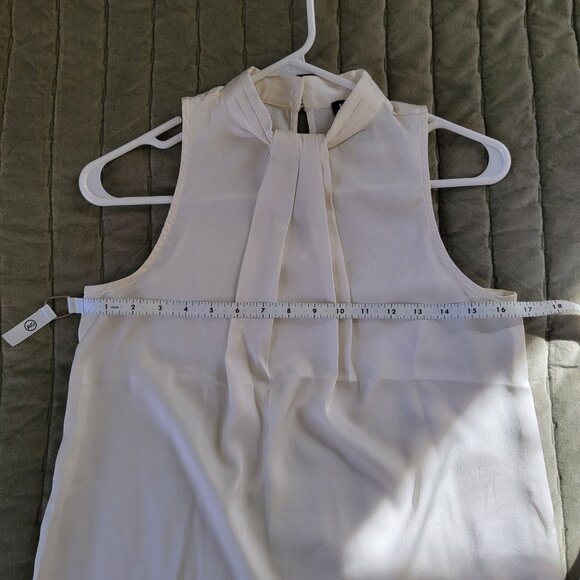 EXPRESS Twist Halter Neck Top XS Cream - Picture 4 of 6